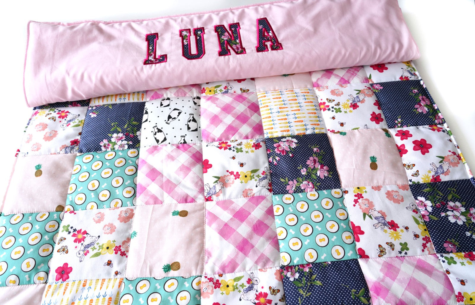 Christmas Personalized Pet Blanket with Name | Custom Handcrafted Patchwork Dog Quilt -CurliTail