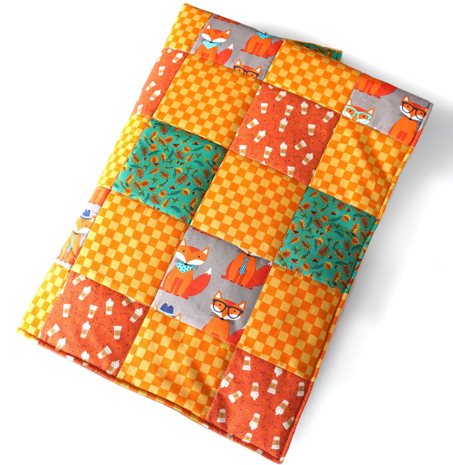 Christmas Personalized Pet Blanket with Name | Custom Handcrafted Patchwork Dog Quilt -CurliTail