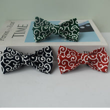 Patterns In Green: Personalized Collar And Leash - CurliTail