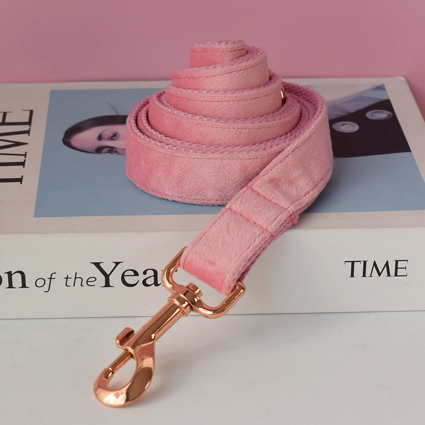 Magical Pink Shades: Personalized Flower Collar and Leash Set