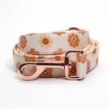 Cute Smiley Flower: Personalized Bow Collar And Leash - CurliTail