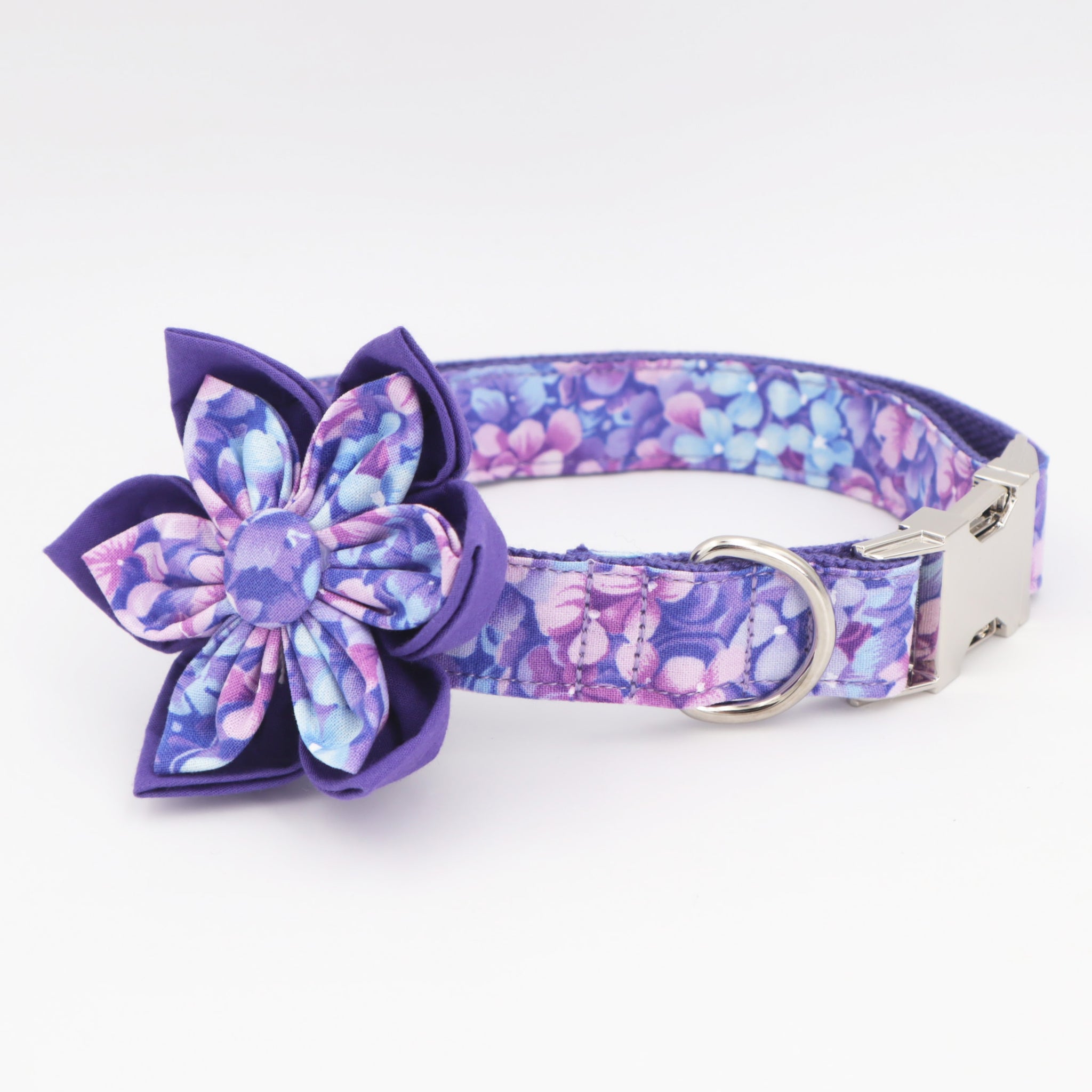 Purple Magic: Personalized Flower Collar And Leash - CurliTail