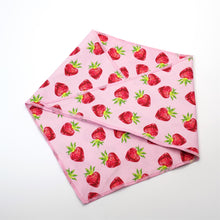 Rosy Strawberries Set: Personalized Collar, Leash, Harness and Bandana - CurliTail